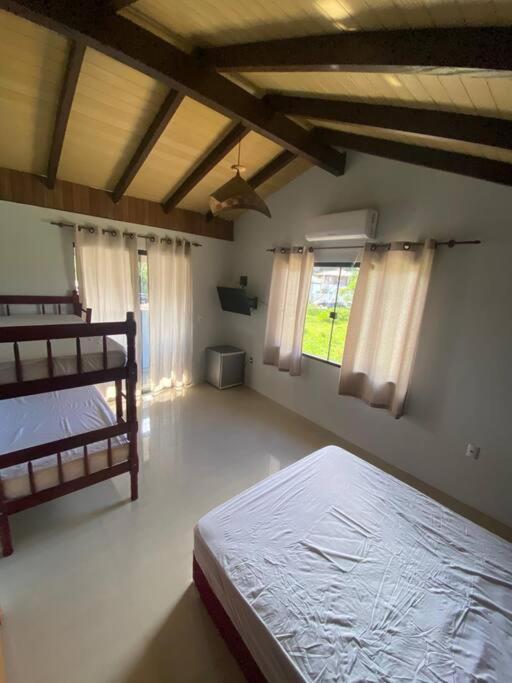 Casa Mamore Praia De Zimbros Bombinhas Ngoại thất bức ảnh